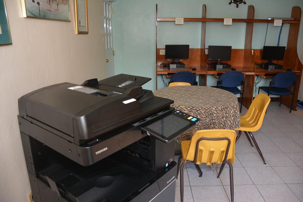Hostal Universitario San Germán Eksteriør bilde