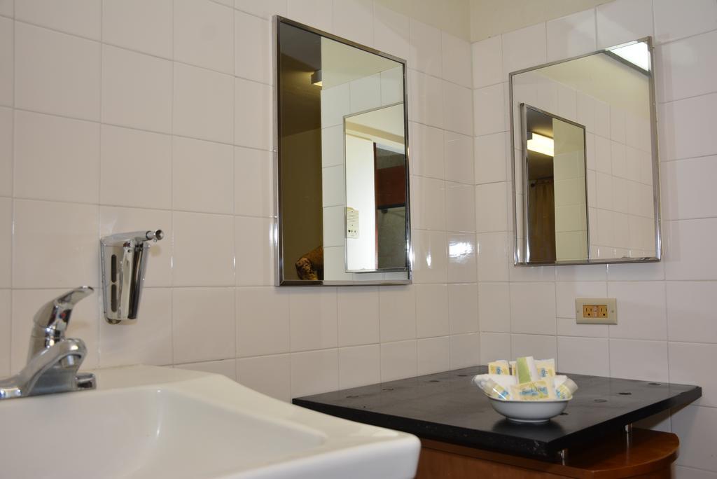 Hostal Universitario San Germán Eksteriør bilde