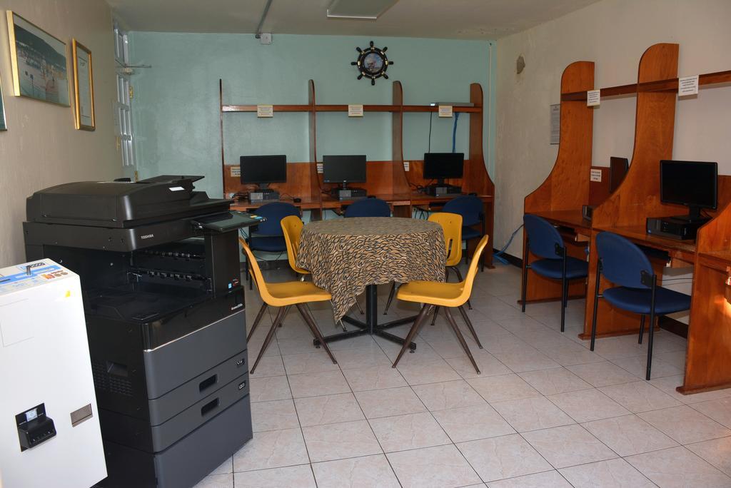 Hostal Universitario San Germán Eksteriør bilde